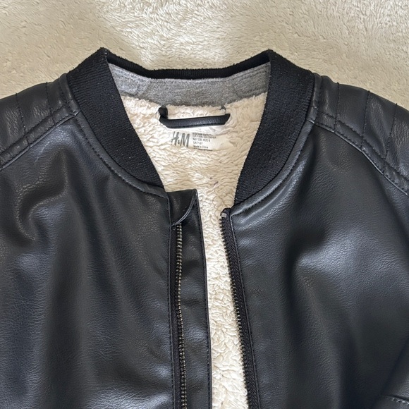 H&M Black Faux Leather Bomber Jacket with Cream Sherpa Lining - Picture 2 of 3